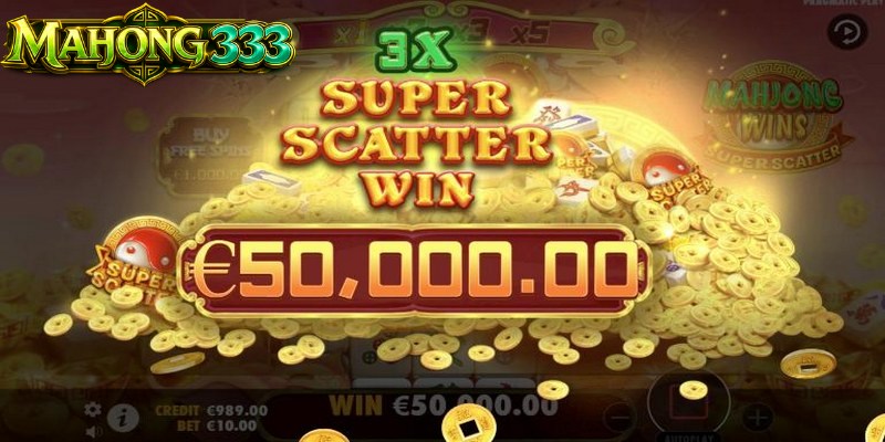 Game mengusung mekanik cascading yang menghapus simbol